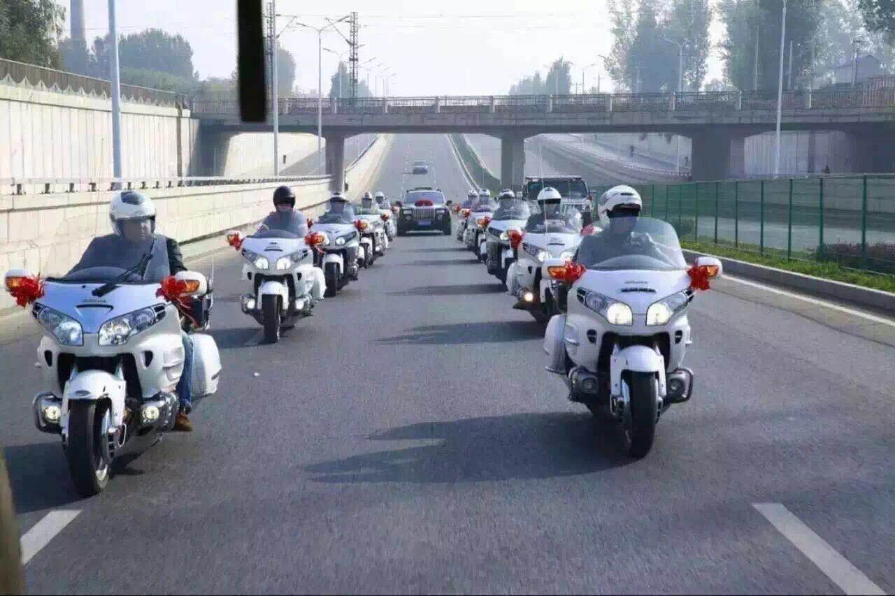 北京汽車租賃 北京汽車租賃